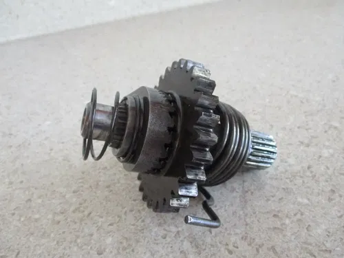 2001 HONDA CR250 KICKSTART GEAR SHAFT, KICK STARTER SPINDLE, 28251-KZ3-690, MX44