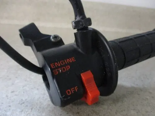 HONDA CRF 50 XR50 THROTTLE HOUSING ASSEMBLY KILL SWITCH ON/OFF, FITS ALL, M239