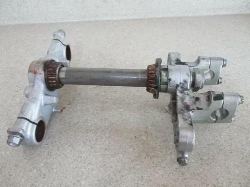 2004 SUZUKI DRZ 125L TRIPLE CLAMPS, TRIPLE TREES W/ BAR MOUNTS, 51410-08G00 MX67