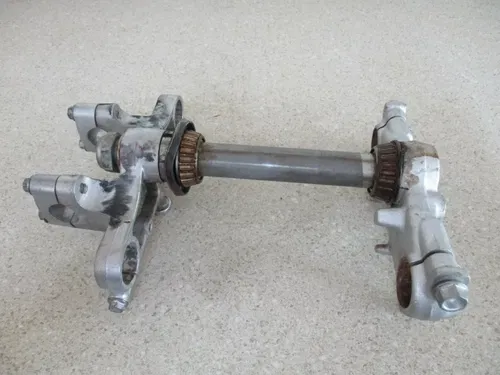 2004 SUZUKI DRZ 125L TRIPLE CLAMPS, TRIPLE TREES W/ BAR MOUNTS, 51410-08G00 MX67