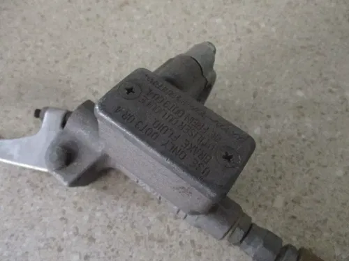 1990 SUZUKI RM 125 COMPLETE FRONT BRAKE ASSEMBLY PARTS ONLY, FITS 89-91, M222