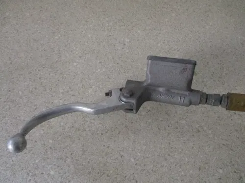 1990 SUZUKI RM 125 COMPLETE FRONT BRAKE ASSEMBLY PARTS ONLY, FITS 89-91, M222