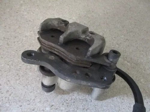 1990 SUZUKI RM 125 COMPLETE FRONT BRAKE ASSEMBLY PARTS ONLY, FITS 89-91, M222