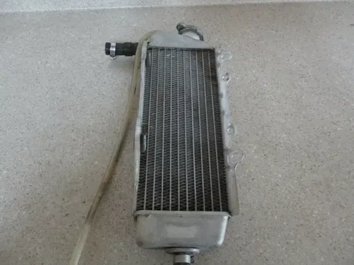 2005 SUZUKI RMZ 250 OEM FILL SIDE RADIATOR DENSO RIGHT SIDE, K3906-10044, MX48