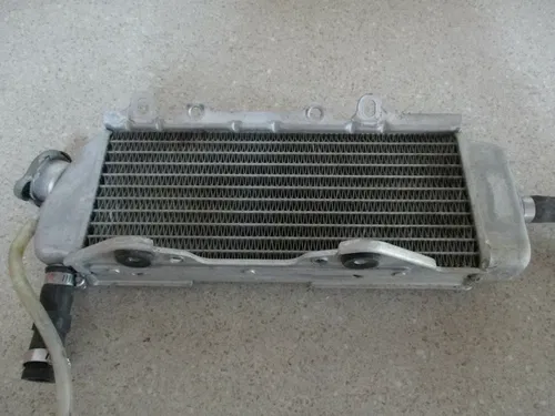 2005 SUZUKI RMZ 250 OEM FILL SIDE RADIATOR DENSO RIGHT SIDE, K3906-10044, MX48