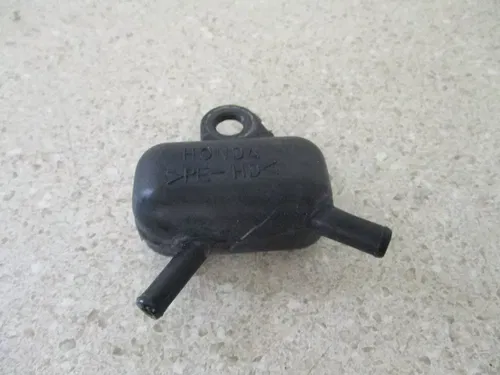 2002 HONDA XR 100 BREATHER BOX TANK STORAGE, FITS ALL, M167-2