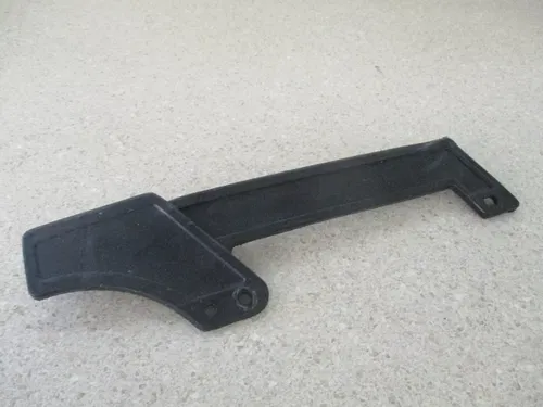 2003 YAMAHA PW 80 ZINGER LOWER CHAIN GUARD PROTECTOR, FITS 85-06, M196