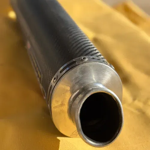 Yoshimura RS3 Exhaust Slip On Carbon Fiber 