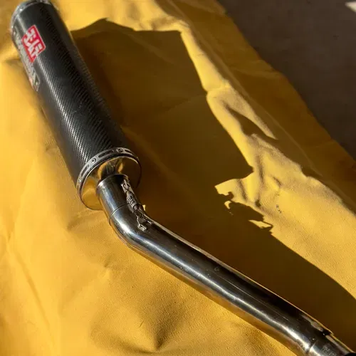 Yoshimura RS3 Exhaust Slip On Carbon Fiber 