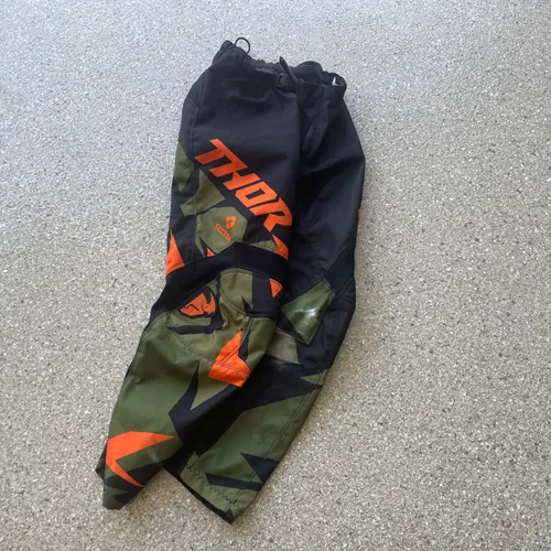 Thor Pants Only - Size 30
