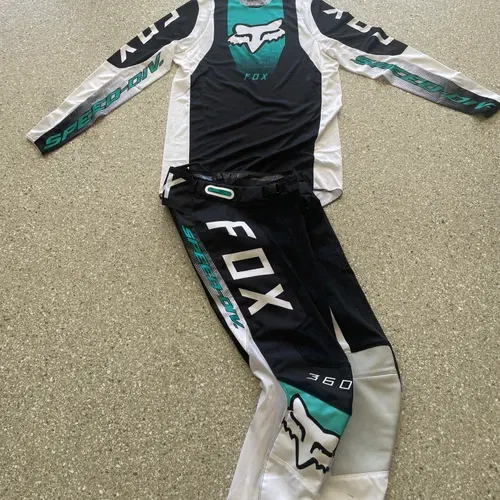 Fox Racing Gear Combo - Size S/28