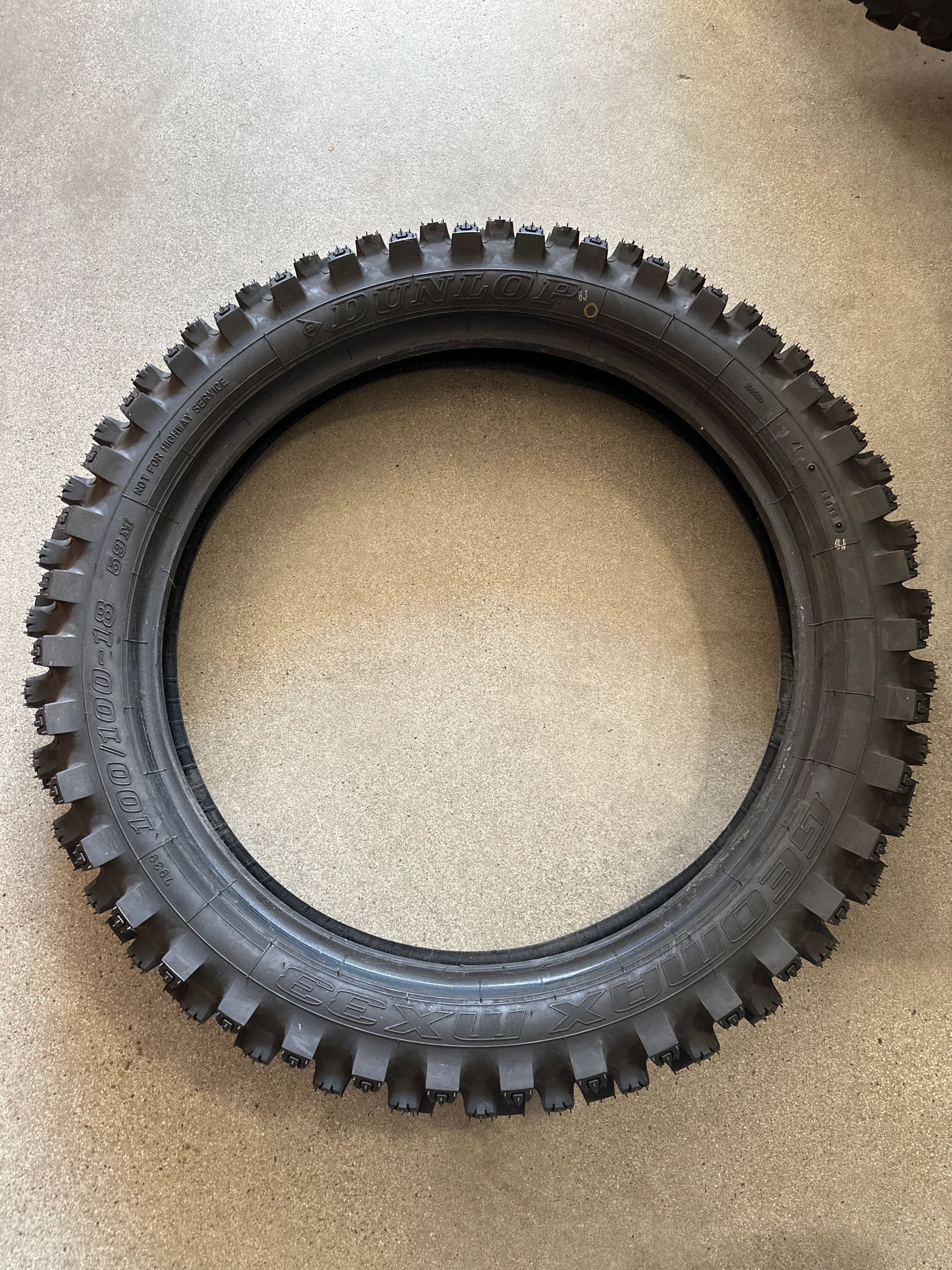 Dunlop 3s 100/100/18 New