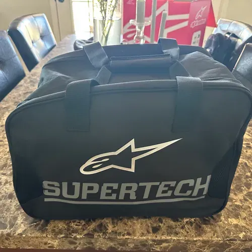 Alpinestars Supertech SM10 - Size M