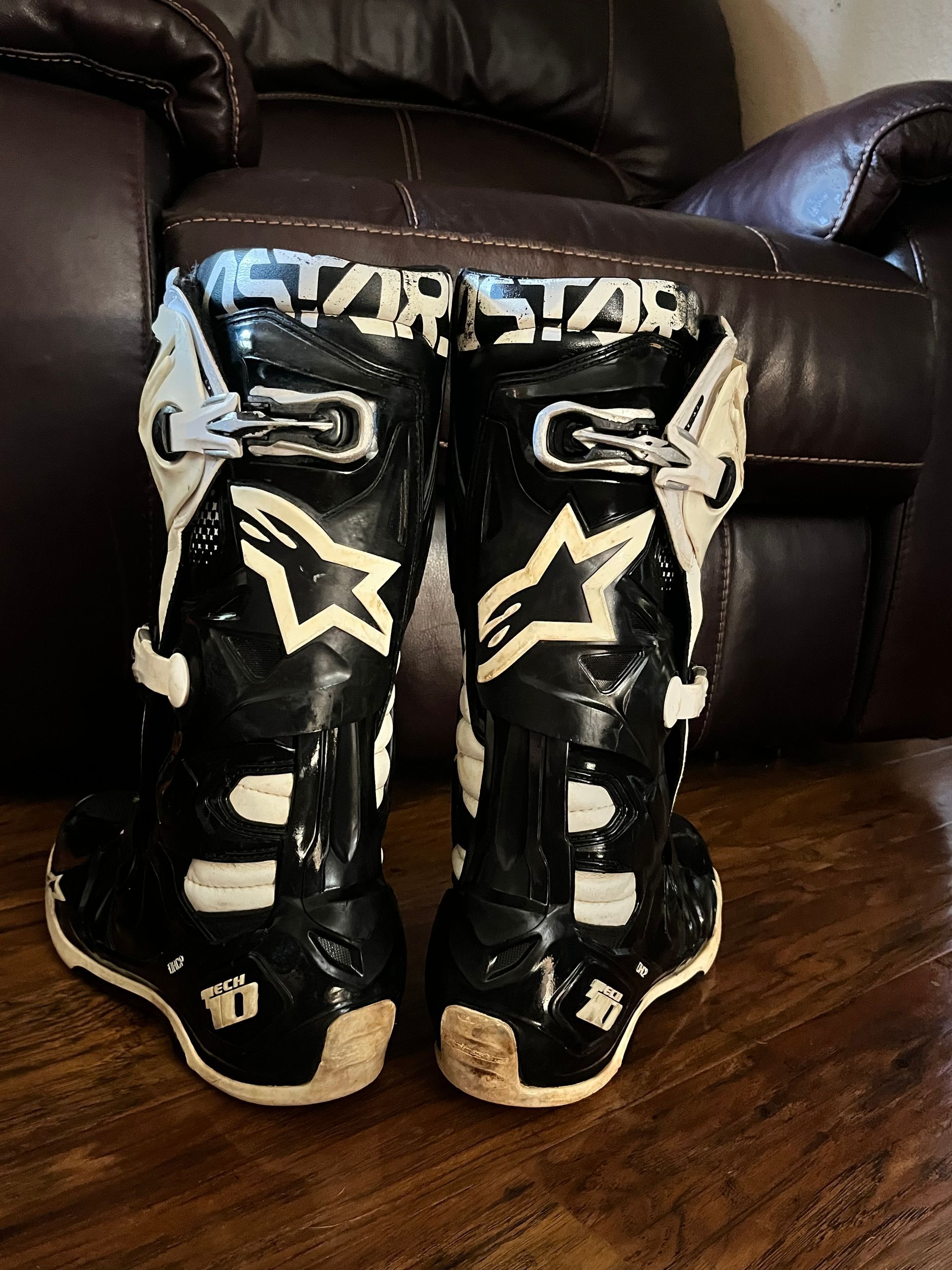 ALPINESTAR TECH 10