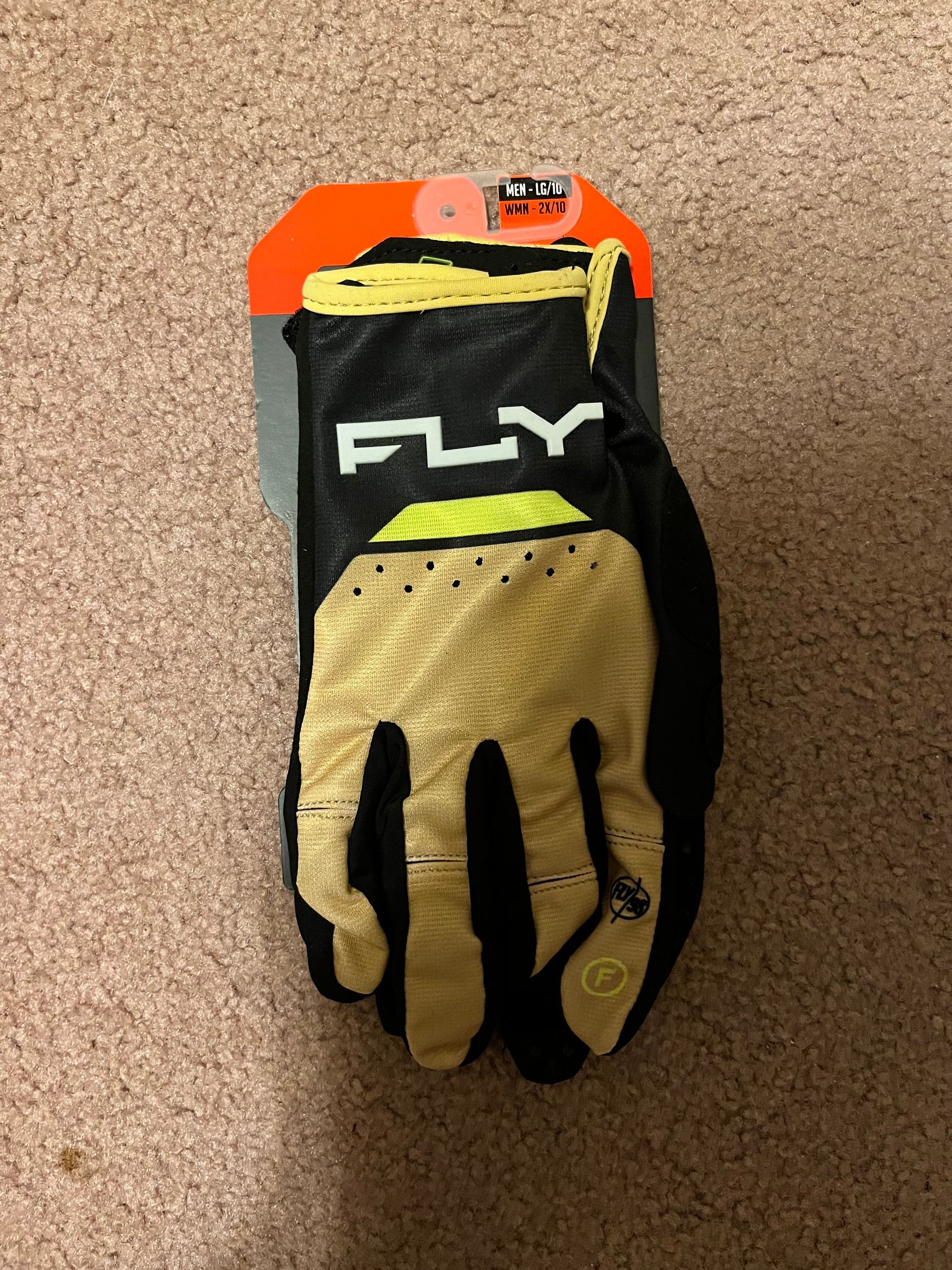 Fly Kinetic Gear Combo (pants, Jersey, and Gloves)