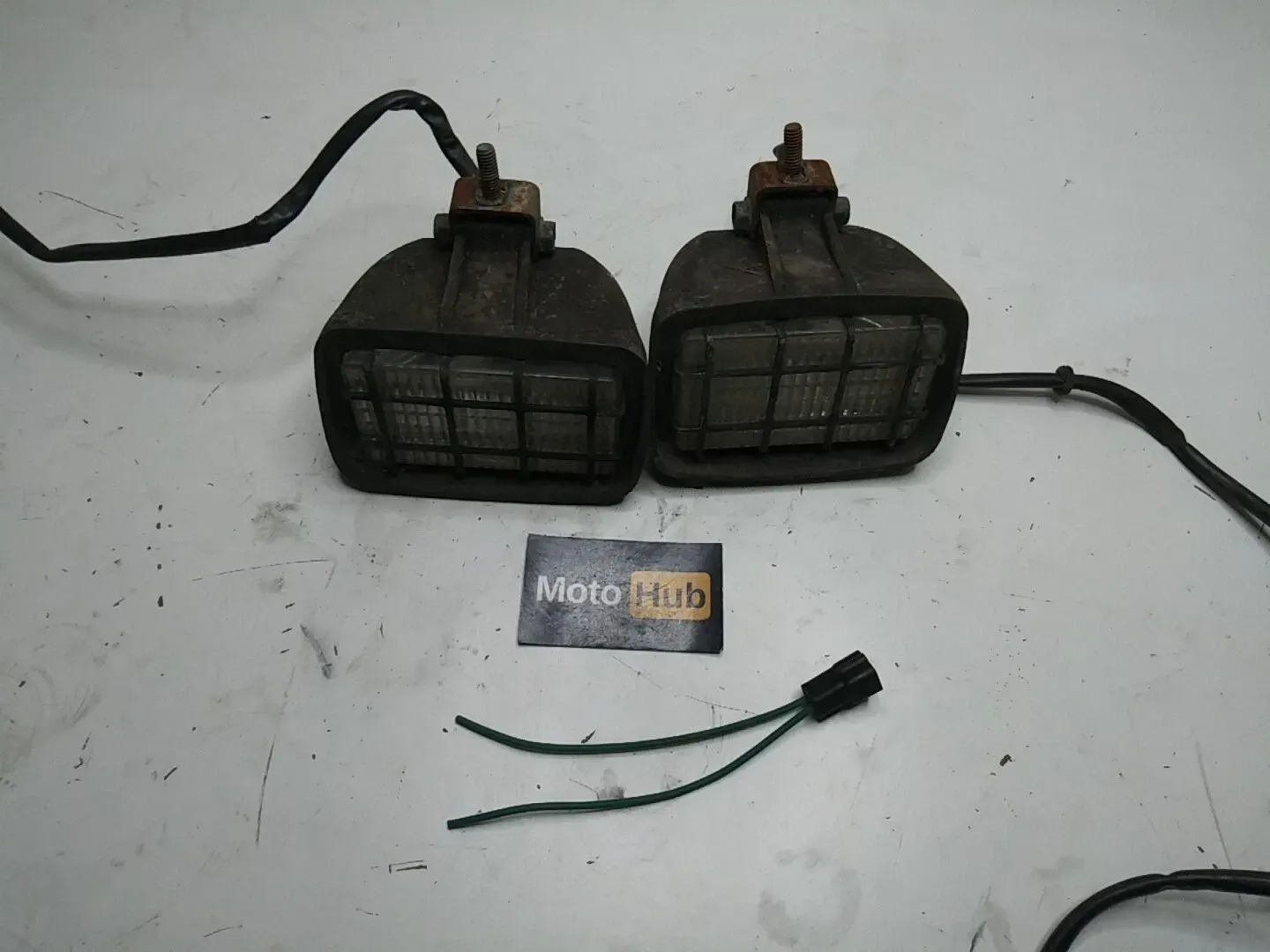 1992 POLARIS TRAIL BOSS 350L 4X4 OEM FRONT LEFT LH & RIGHT RH HEADLIGHTS