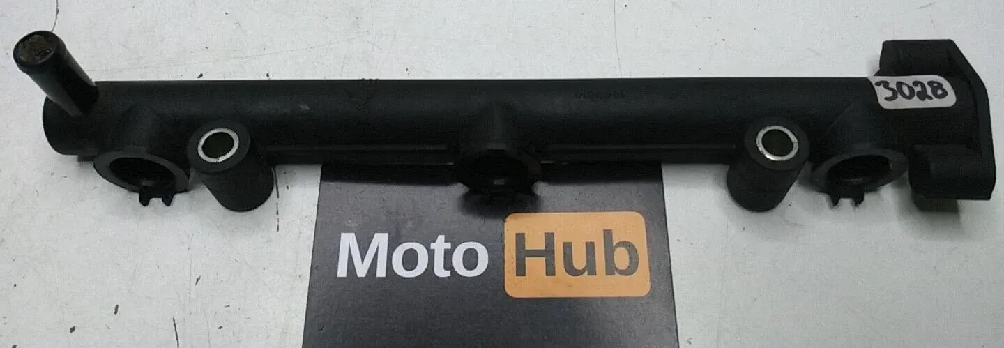 93-18 TRIUMPH GENUNE OEM FUEL INJECTOR JET SENDING RAIL - FITS MANY, SEE DESC