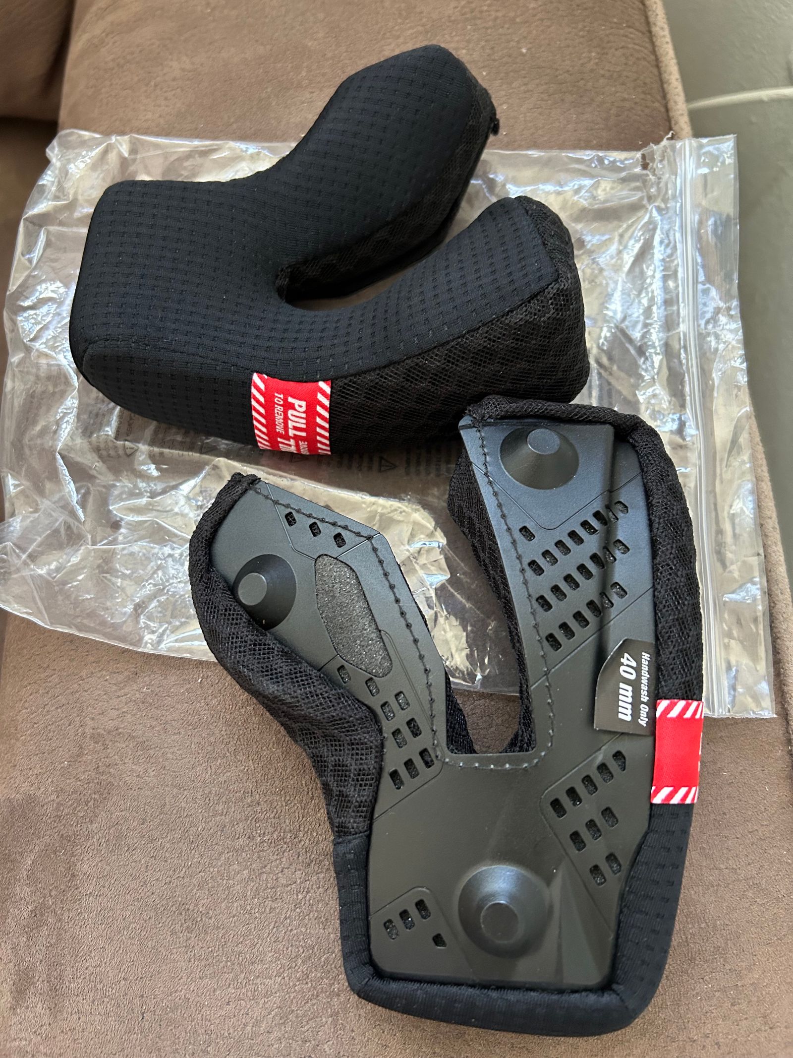 Bell Moto 10 Cheek Pads medium