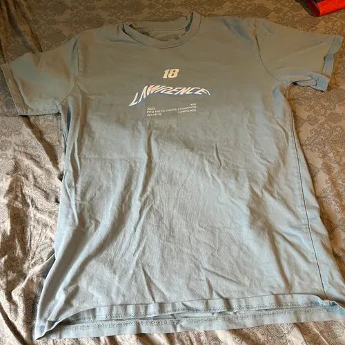 Jett And Hunta Lawrence Adult T Shirts 