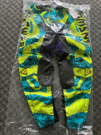 Answer Pants Only - Size 34