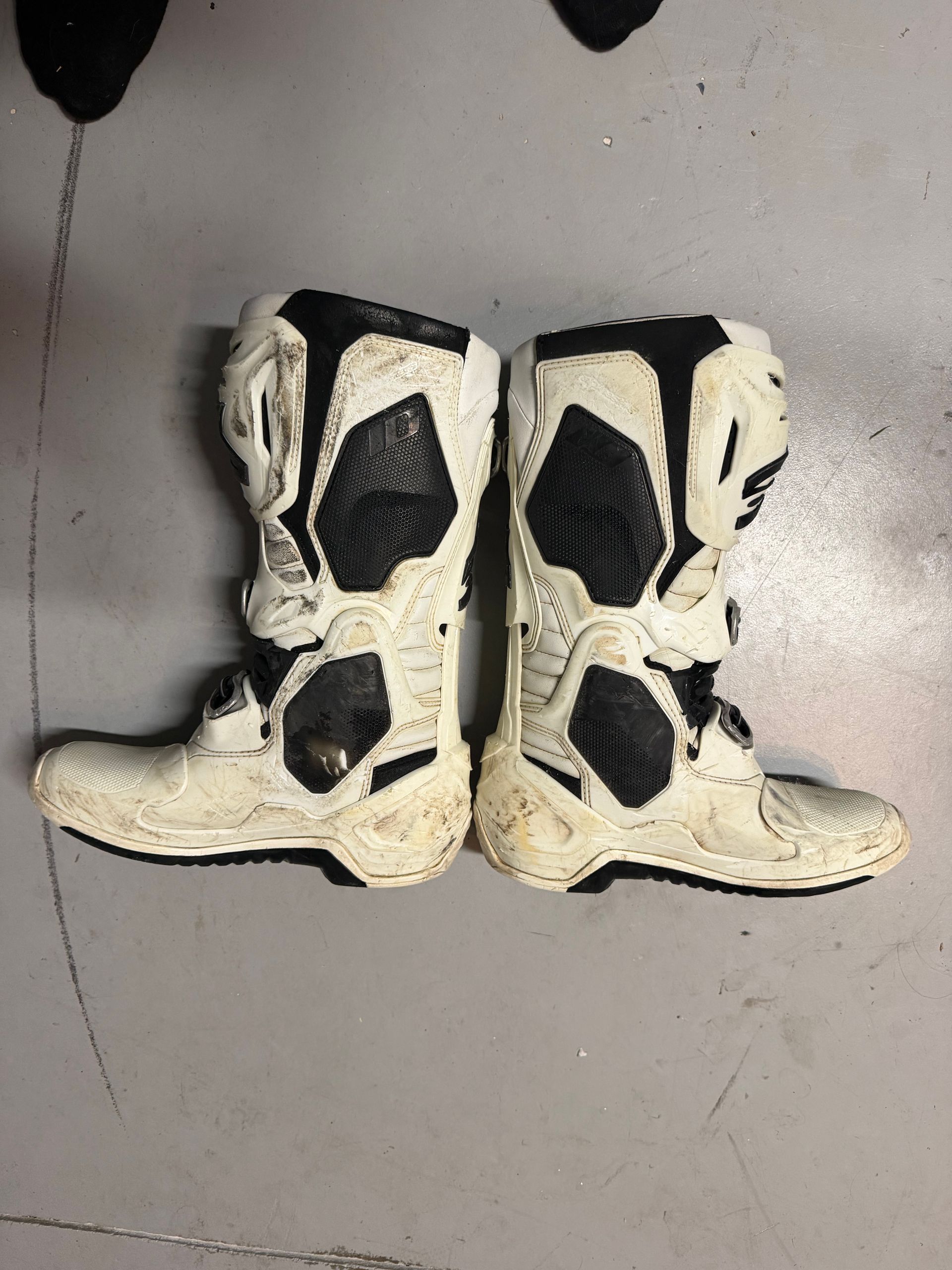 Alpinstar Tech 10 Size 10 (read Description)