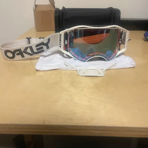 Oakley Airbrake - Factory Pilot