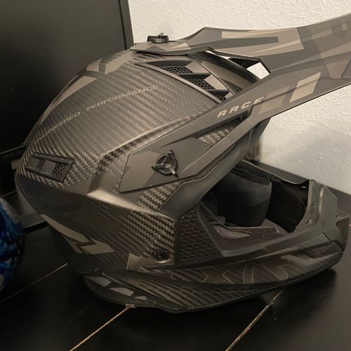 Casco Moto LS2 X-Force Gloss Carbon MX703 pronto per l'invio