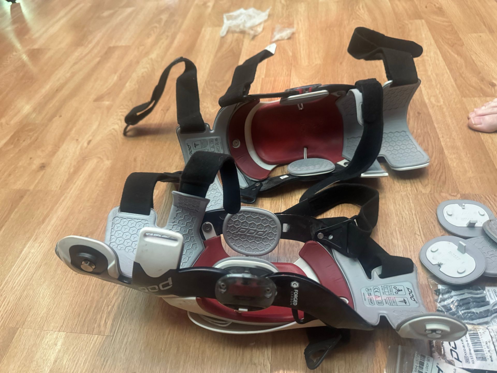 POD K8 3.0 Knee Brace Set