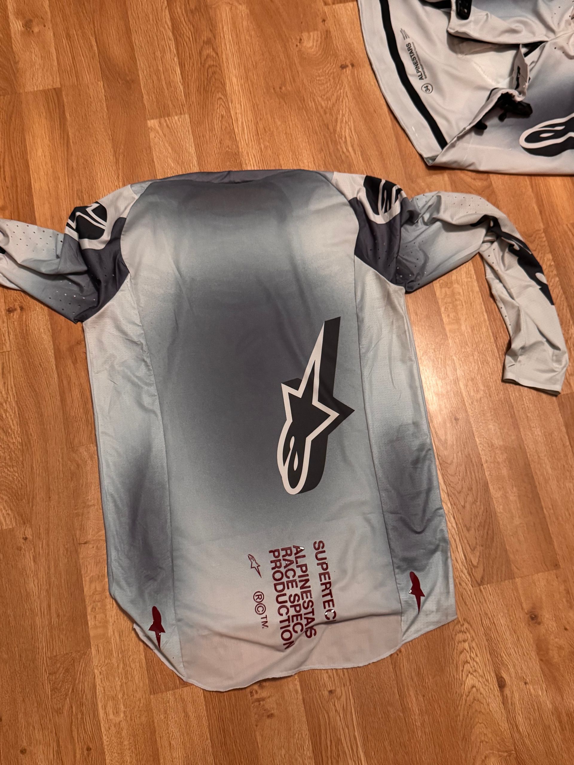 Alpine Super Tech Gear 