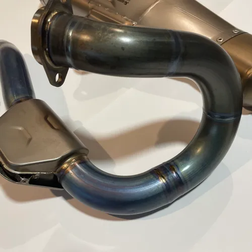 Akrapovic Titanium Evolution Exhaust System Honda Crf450R 