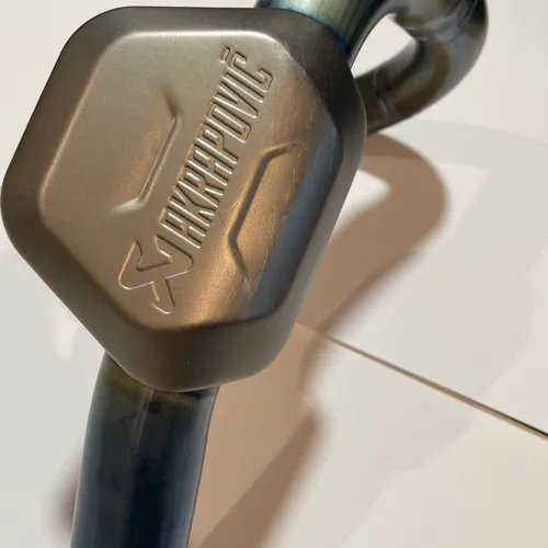 Akrapovic Titanium Evolution Exhaust System Honda Crf450R 