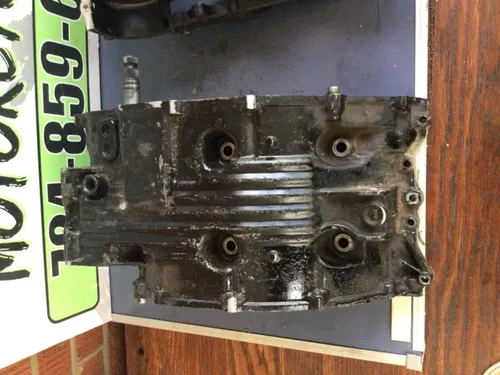 Honda xl250r xl 250 r 1982 82  Crankcases upper lower crank cases oem kicker gea