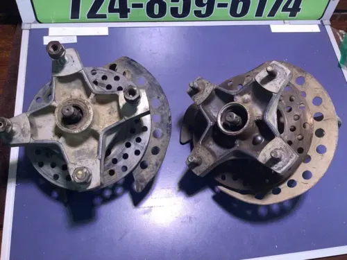 03-08 SUZUKI LTZ400 KFX DVX 400 Right Front Hub Spindle OTR