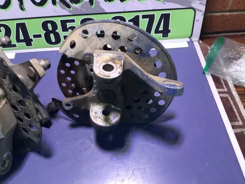 03-08 SUZUKI LTZ400 KFX DVX 400 Right Front Hub Spindle OTR