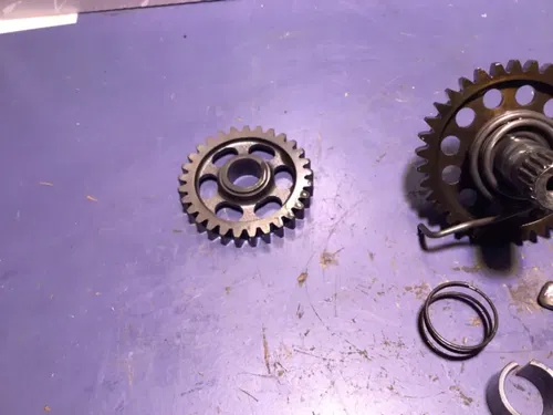 2004 - 2009 Honda CRF450 CRF 450 Kick Start Mechanism Kicker Shaft Gear