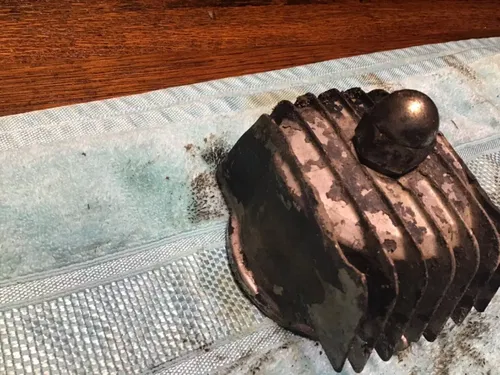 1970 Honda CB750 oil filter cover