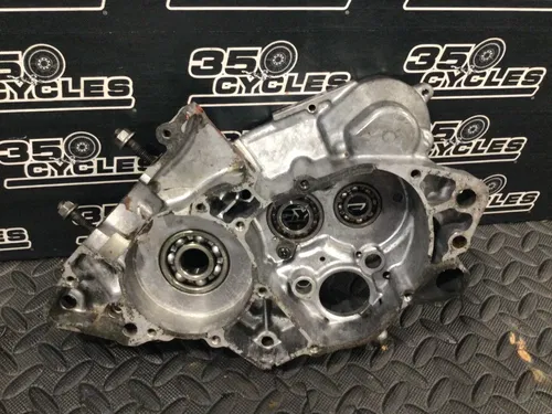 2003 SUZUKI 02-06 RM85 RM85L OEM RIGHT ENGINE MOTOR CRANKCASE CRANK CASES BLOCK