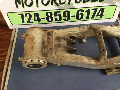 87-04 GENUINE HONDA TRX 300EX 250X Rear Swing Arm 250 X 300 EX