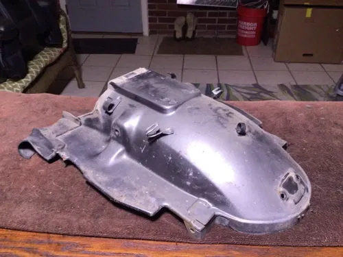 1984 1985 1986 1987 Honda GL1200 Goldwing Interstate Inner Rear Fender
