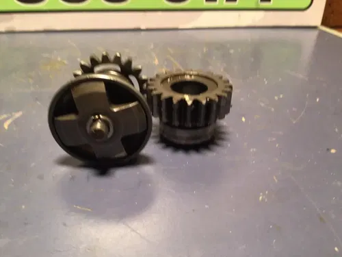 1999 Kawasaki KX125 power valve governor shaft gears assembly 2000 2001 2002 98