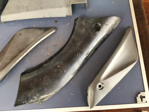97 98 99 00 01 TRIUMPH DAYTONA 955I Plastic trim RAM AIR DUCT INTAKE COVERS
