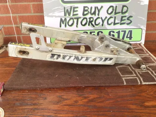 1991-2004 Suzuki RM80 RM85 Swingarm with bolt and chain guard  61000-03B21 1995