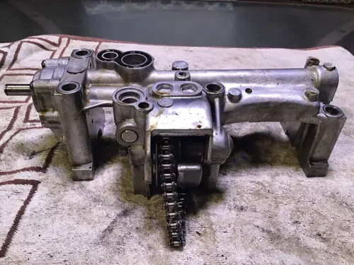 1978 Honda Hawk CB400T crankshaft cradle crank brace crank mount