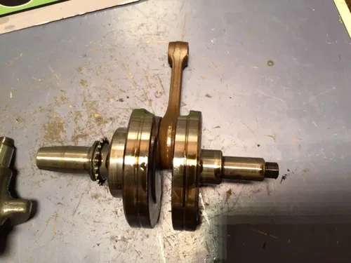 1996 Yamaha XT  225 XT225  Engine Motor Crank Shaft Crankshaft Rod counter bal
