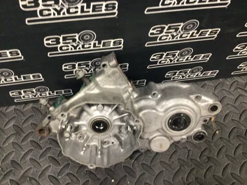 2003 SUZUKI 02-06 RM85 RM85L OEM LEFT ENGINE MOTOR CRANKCASE CRANK CASES BLOCK