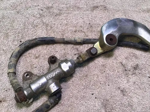 2002 Yamaha WR250F Yz250f rear brake pedal rear brake master cylinder