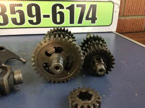 1996 1997 Kawasaki Kx80 Transmission Complete Gears Shafts Drum Forks