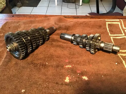 1976 Penton KTM MC5 250 transmission tranny gears