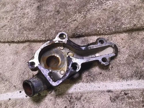 2000 KTM 250 EXC Water pump cover