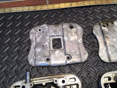 1993 Harley Sportster 883 1200 Rear Front Cylinder Head Cover Rocker Boxes Arms